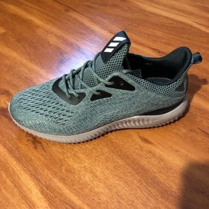 Adidas Alpha Bounce Sneakers
